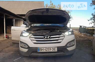 Позашляховик / Кросовер Hyundai Santa FE 2014 в Саврані