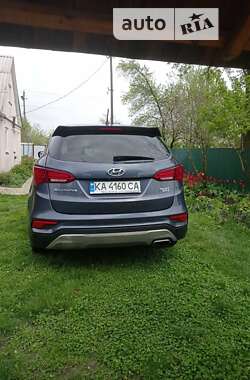 Внедорожник / Кроссовер Hyundai Santa FE 2017 в Киеве