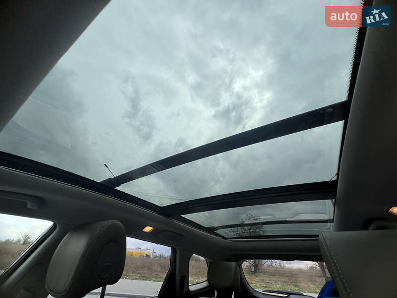 Позашляховик / Кросовер Hyundai Santa FE 2016 в Запоріжжі