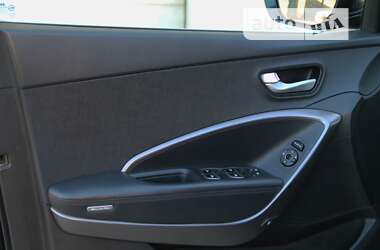 Позашляховик / Кросовер Hyundai Santa FE 2014 в Сарнах