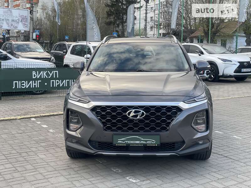 Внедорожник / Кроссовер Hyundai Santa FE 2019 в Черновцах