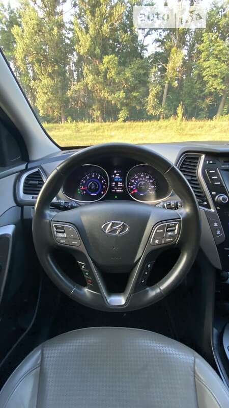 Внедорожник / Кроссовер Hyundai Santa FE 2012 в Богуславе фото 11 Внедорожник / Кроссовер Hyundai Santa FE 2012 в Богуславе