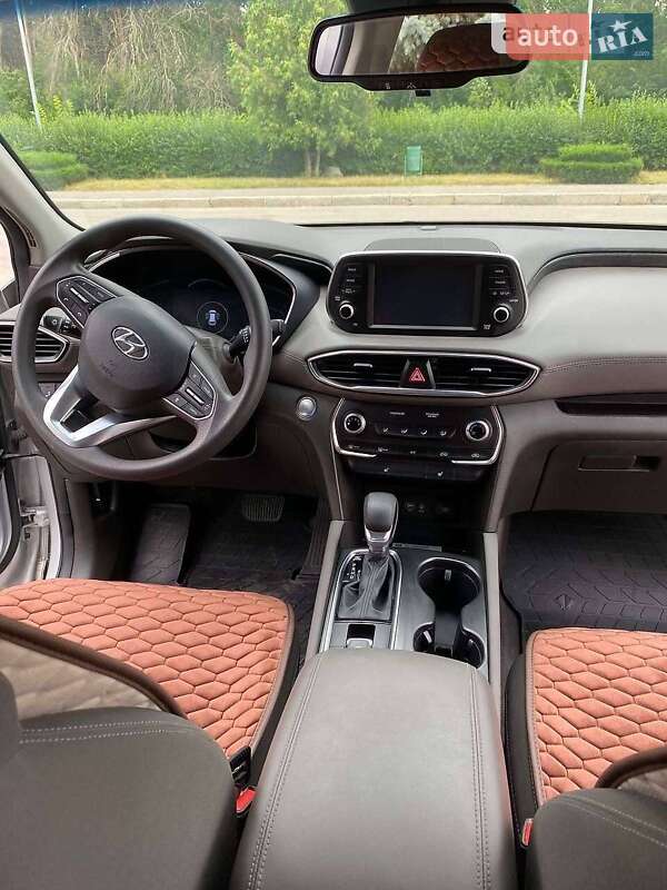 Позашляховик / Кросовер Hyundai Santa FE 2018 в Харкові фото 7 Позашляховик / Кросовер Hyundai Santa FE 2018 в Харкові
