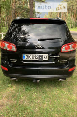 Позашляховик / Кросовер Hyundai Santa FE 2010 в Вараші