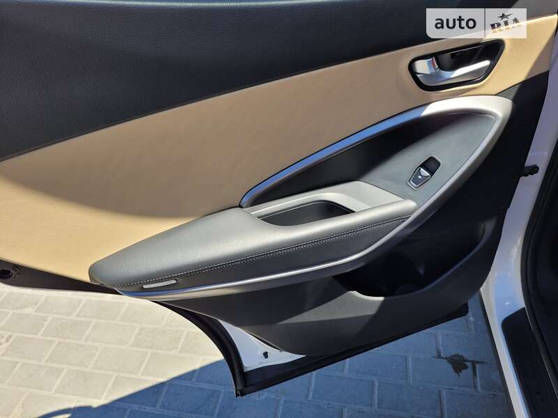 Позашляховик / Кросовер Hyundai Santa FE 2013 в Тернополі