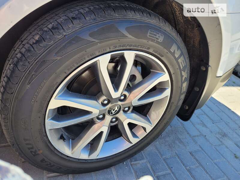 Позашляховик / Кросовер Hyundai Santa FE 2013 в Тернополі