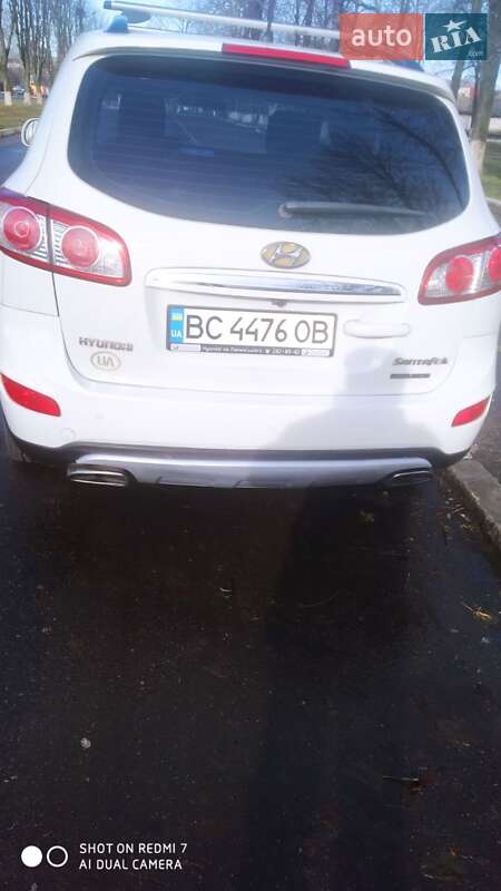 Внедорожник / Кроссовер Hyundai Santa FE 2012 в Подольске