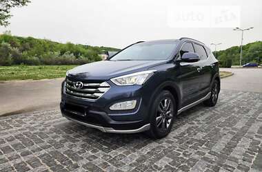 Позашляховик / Кросовер Hyundai Santa FE 2014 в Дніпрі