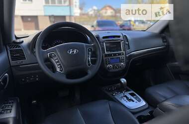 Позашляховик / Кросовер Hyundai Santa FE 2012 в Івано-Франківську