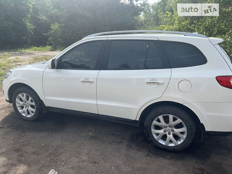 Внедорожник / Кроссовер Hyundai Santa FE 2011 в Золотоноше фото 3 Внедорожник / Кроссовер Hyundai Santa FE 2011 в Золотоноше