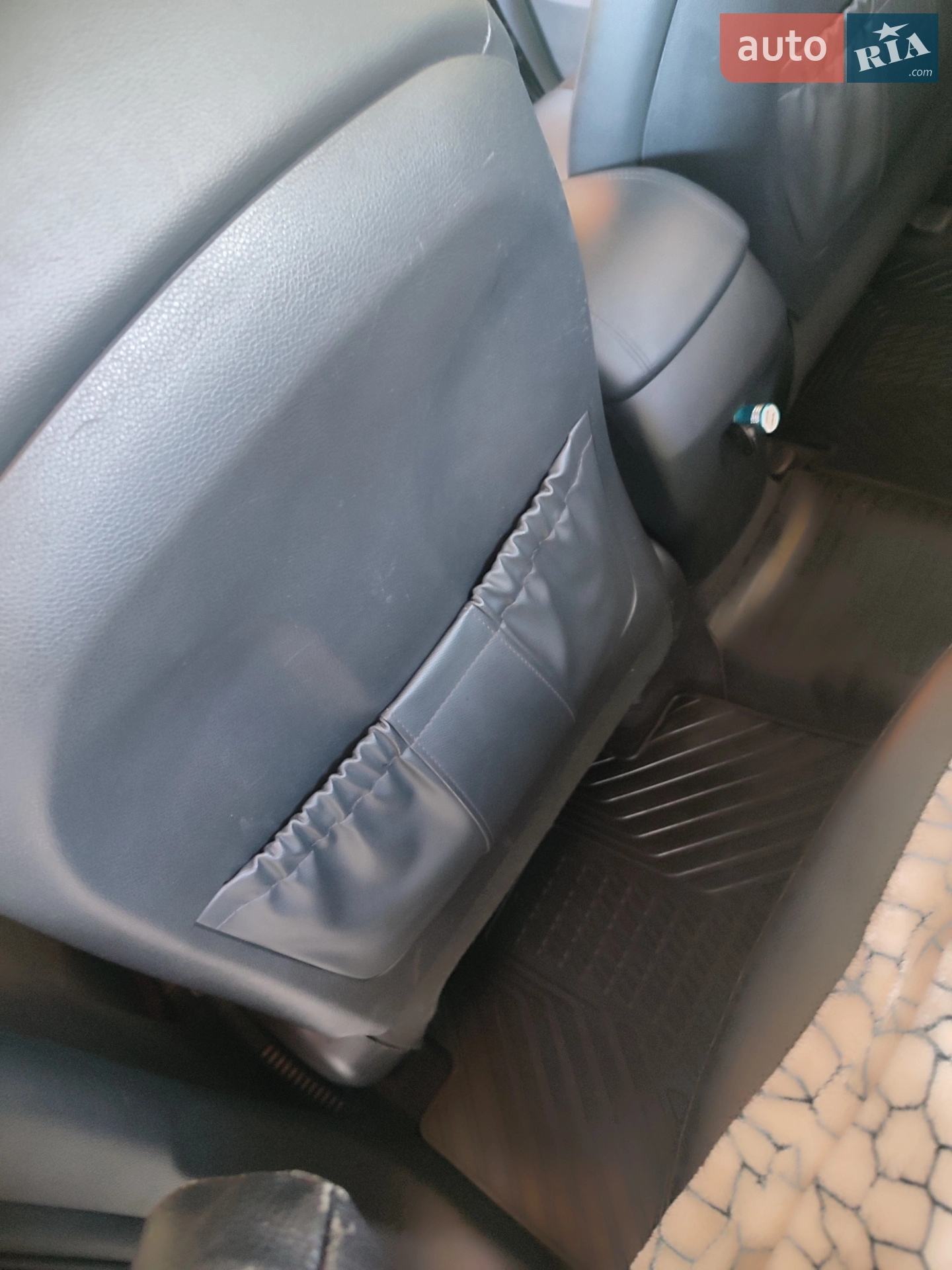 2013 Hyundai Santa Fe - мініатюра 16