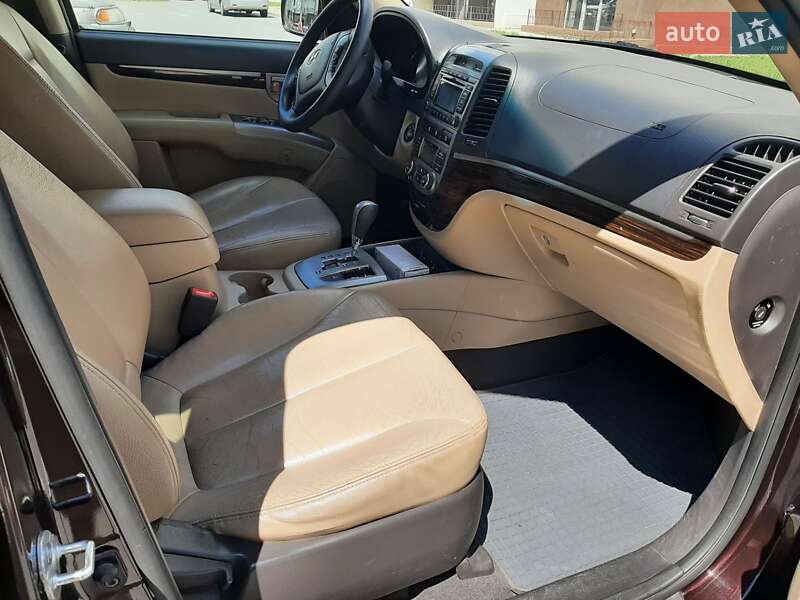 Внедорожник / Кроссовер Hyundai Santa FE 2011 в Чернигове