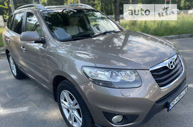 Внедорожник / Кроссовер Hyundai Santa FE 2011 в Киеве