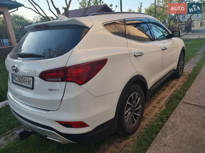 Минивэн Hyundai Santa FE 2016 в Луцке фото 20 Минивэн Hyundai Santa FE 2016 в Луцке