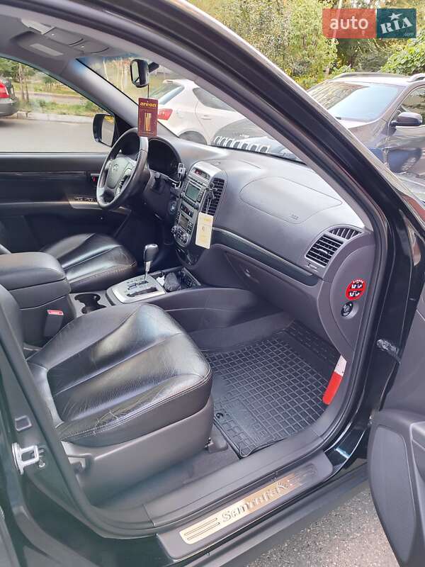 Позашляховик / Кросовер Hyundai Santa FE 2010 в Києві