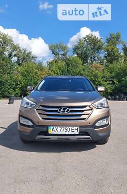 Внедорожник / Кроссовер Hyundai Santa FE 2014 в Харькове