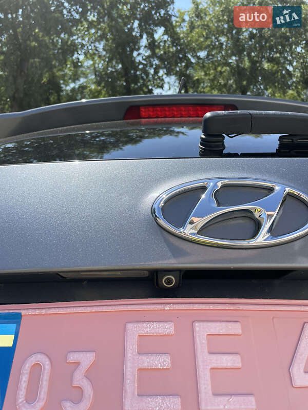 Внедорожник / Кроссовер Hyundai Santa FE 2015 в Днепре