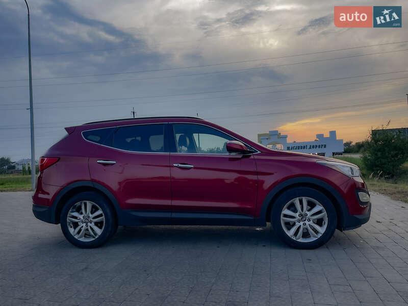 Позашляховик / Кросовер Hyundai Santa FE 2013 в Львові