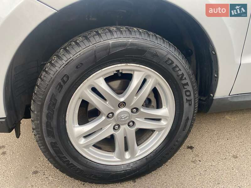 Позашляховик / Кросовер Hyundai Santa FE 2010 в Одесі