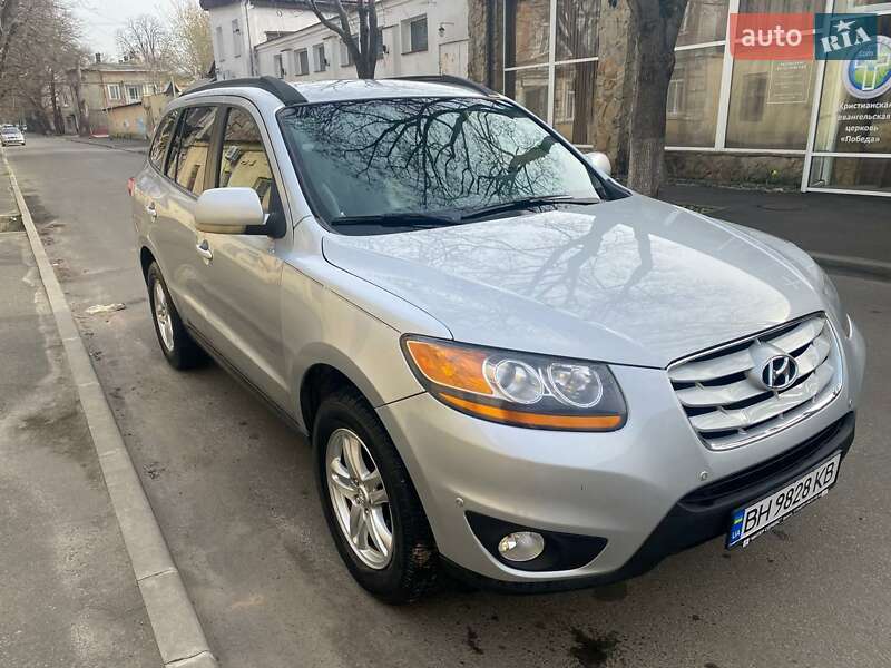 Позашляховик / Кросовер Hyundai Santa FE 2010 в Одесі