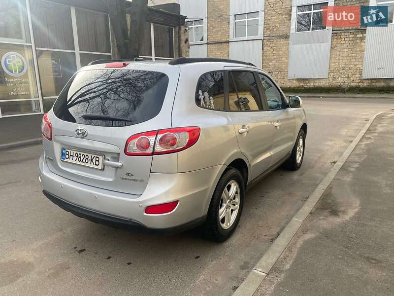 Позашляховик / Кросовер Hyundai Santa FE 2010 в Одесі
