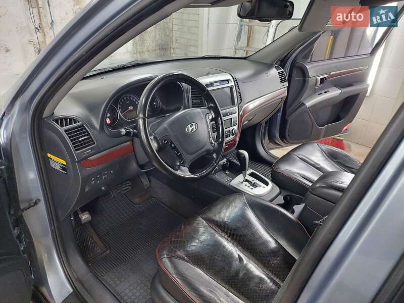 Внедорожник / Кроссовер Hyundai Santa FE 2007 в Вишневом
