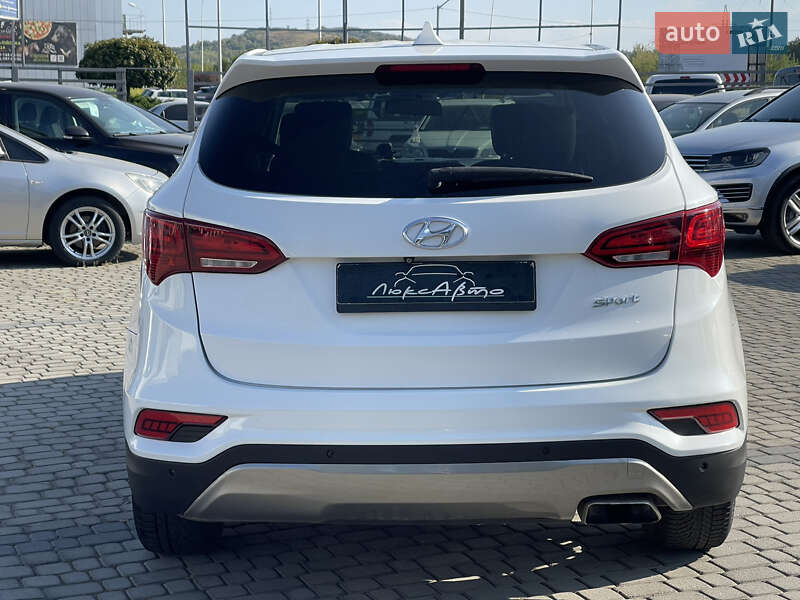 Внедорожник / Кроссовер Hyundai Santa FE 2017 в Мукачево