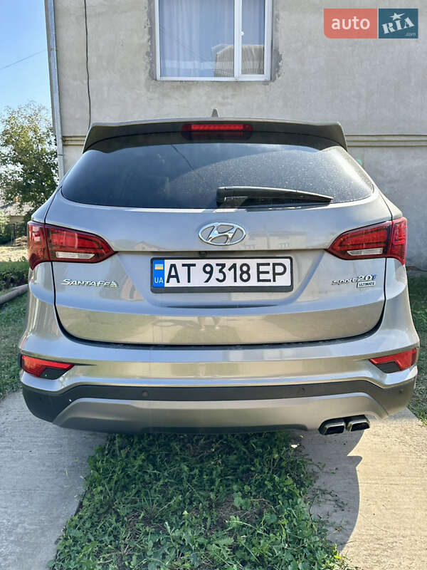 Позашляховик / Кросовер Hyundai Santa FE 2016 в Івано-Франківську