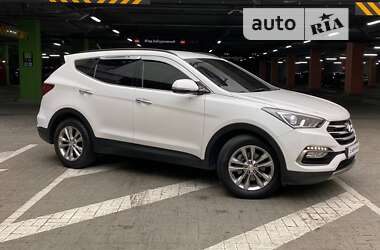 Внедорожник / Кроссовер Hyundai Santa FE 2016 в Киеве