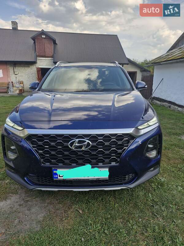 Позашляховик / Кросовер Hyundai Santa FE 2019 в Львові
