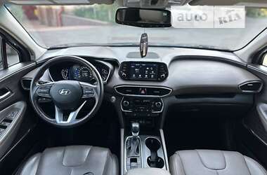 Внедорожник / Кроссовер Hyundai Santa FE 2020 в 