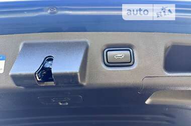 Внедорожник / Кроссовер Hyundai Santa FE 2020 в 