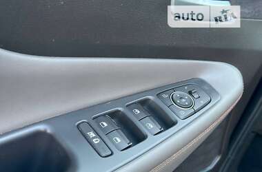 Внедорожник / Кроссовер Hyundai Santa FE 2020 в 