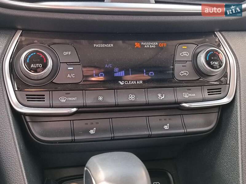 Внедорожник / Кроссовер Hyundai Santa FE 2019 в Харькове