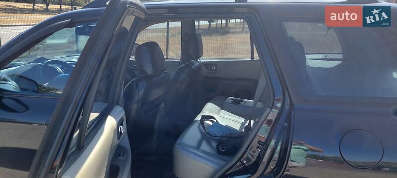 Внедорожник / Кроссовер Hyundai Santa FE 2005 в Киеве