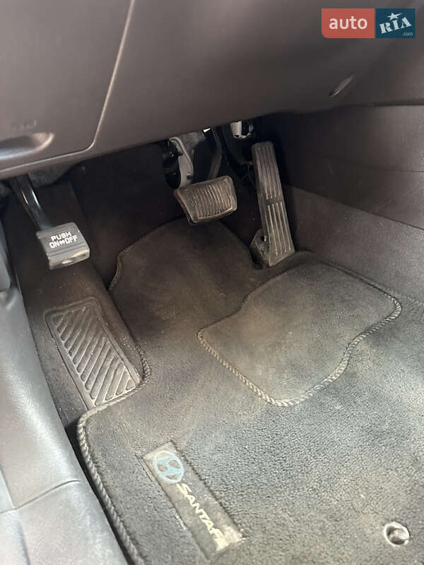 Позашляховик / Кросовер Hyundai Santa FE 2012 в Дніпрі