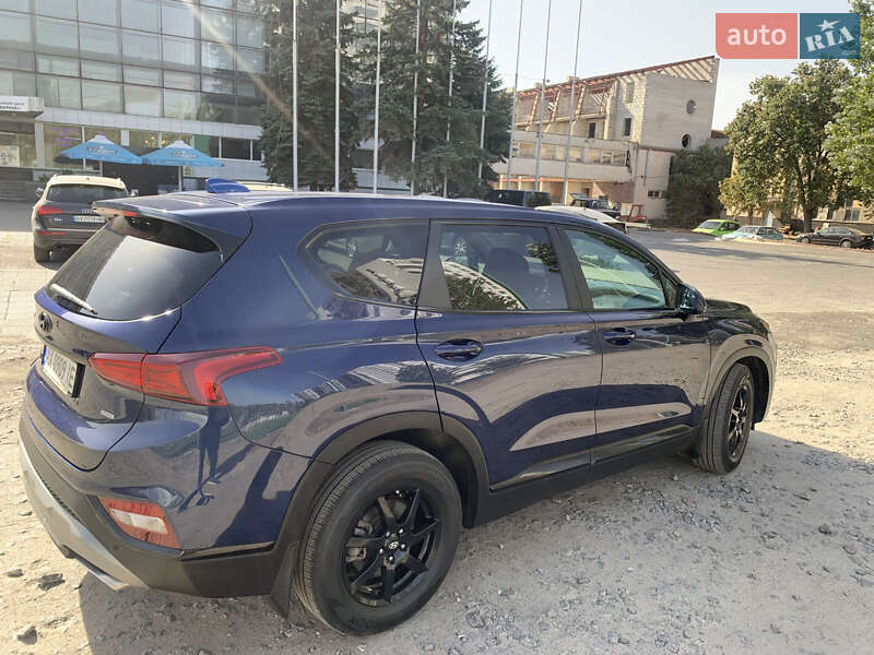 Внедорожник / Кроссовер Hyundai Santa FE 2019 в Харькове