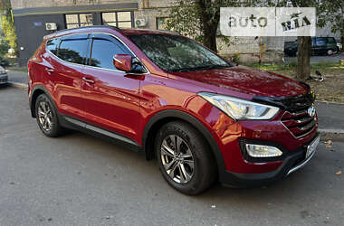 Внедорожник / Кроссовер Hyundai Santa FE 2012 в Киеве