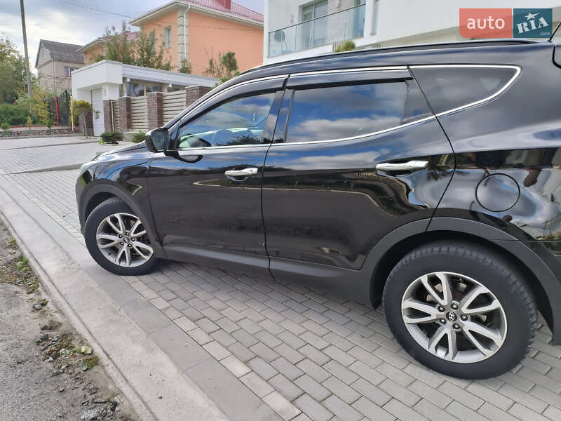 Позашляховик / Кросовер Hyundai Santa FE 2013 в Тульчині