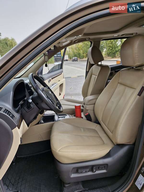 Позашляховик / Кросовер Hyundai Santa FE 2011 в Кам'янському