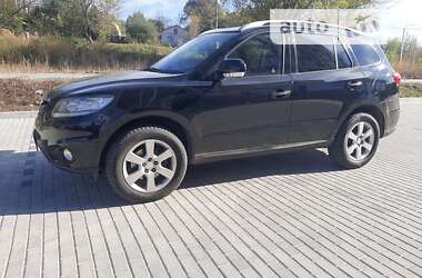 Внедорожник / Кроссовер Hyundai Santa FE 2010 в Ровно