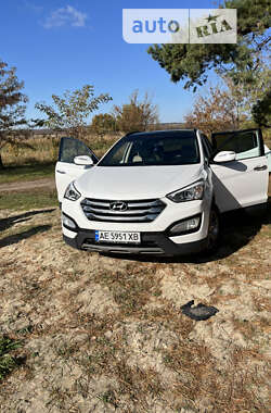 Внедорожник / Кроссовер Hyundai Santa FE 2014 в Петропавловке