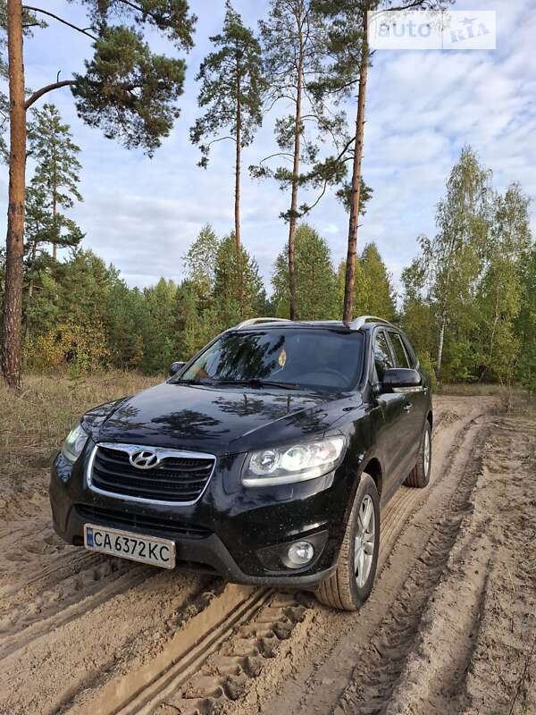 Внедорожник / Кроссовер Hyundai Santa FE 2011 в Черкассах