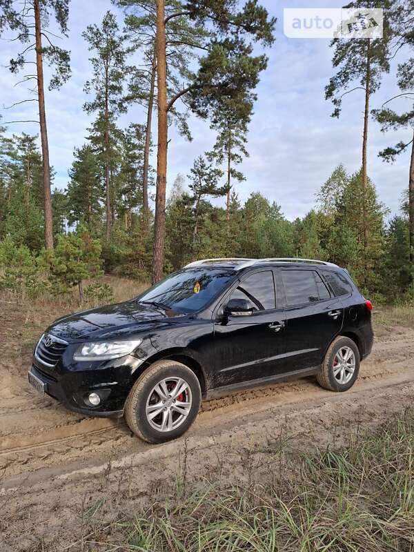 Внедорожник / Кроссовер Hyundai Santa FE 2011 в Черкассах
