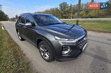 Внедорожник / Кроссовер Hyundai Santa FE 2018 в 