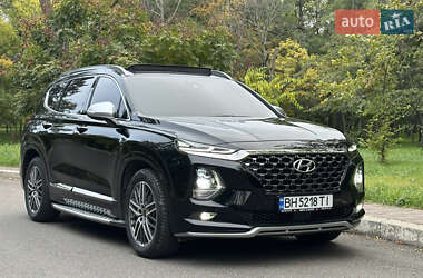 Внедорожник / Кроссовер Hyundai Santa FE 2019 в Одессе