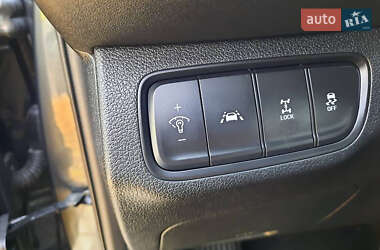 Внедорожник / Кроссовер Hyundai Santa FE 2020 в Ивано-Франковске