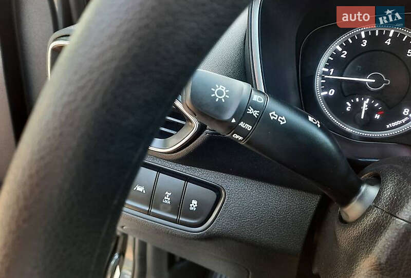 Внедорожник / Кроссовер Hyundai Santa FE 2020 в Ивано-Франковске