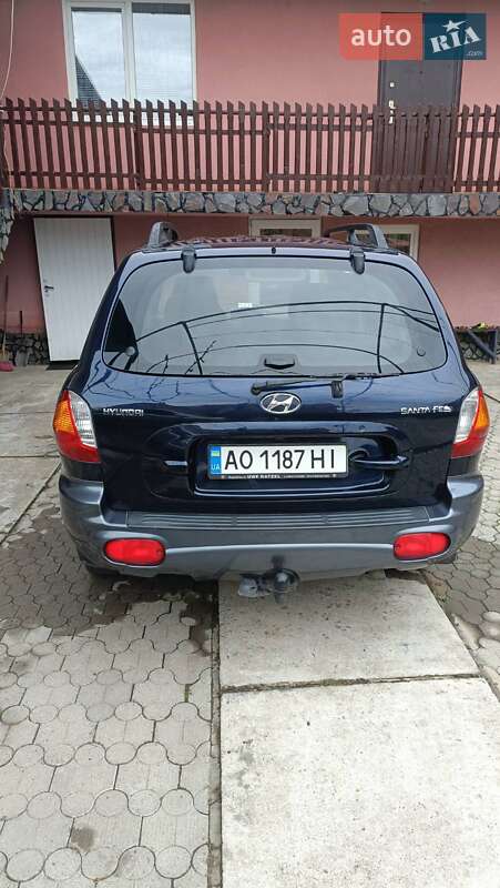 Позашляховик / Кросовер Hyundai Santa FE 2003 в Хусті
