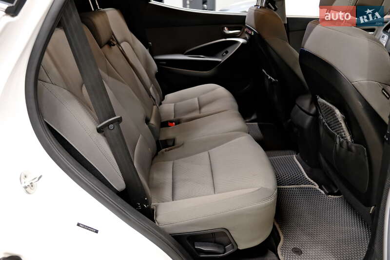 Внедорожник / Кроссовер Hyundai Santa FE 2019 в Одессе